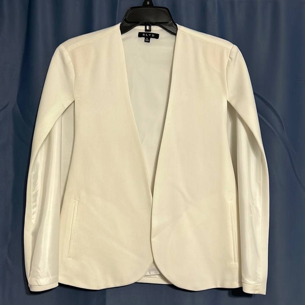 Open Front Cape Sleeve Blazer